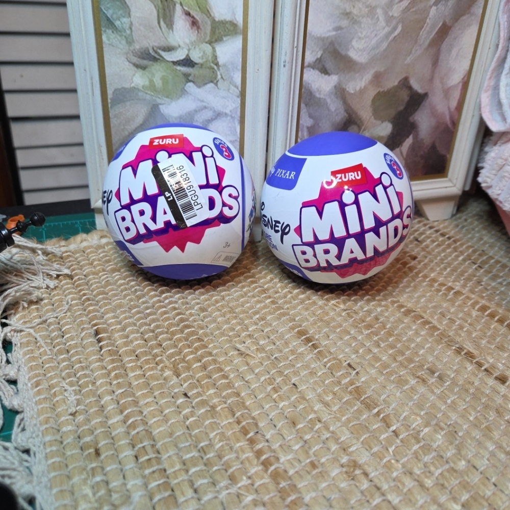 Mini Brands Surprise Ball - Purple and White